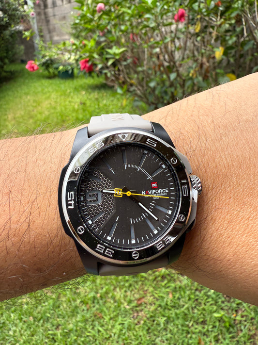 Naviforce 7112