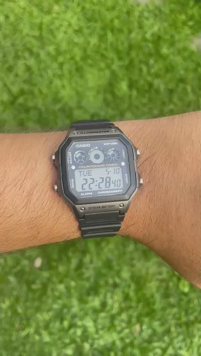 Casio AE-1300WH-8AVCF