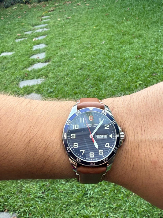 Victorinox Swiss Army Field Force - Watch - oVictorinox Swiss Army Field Force